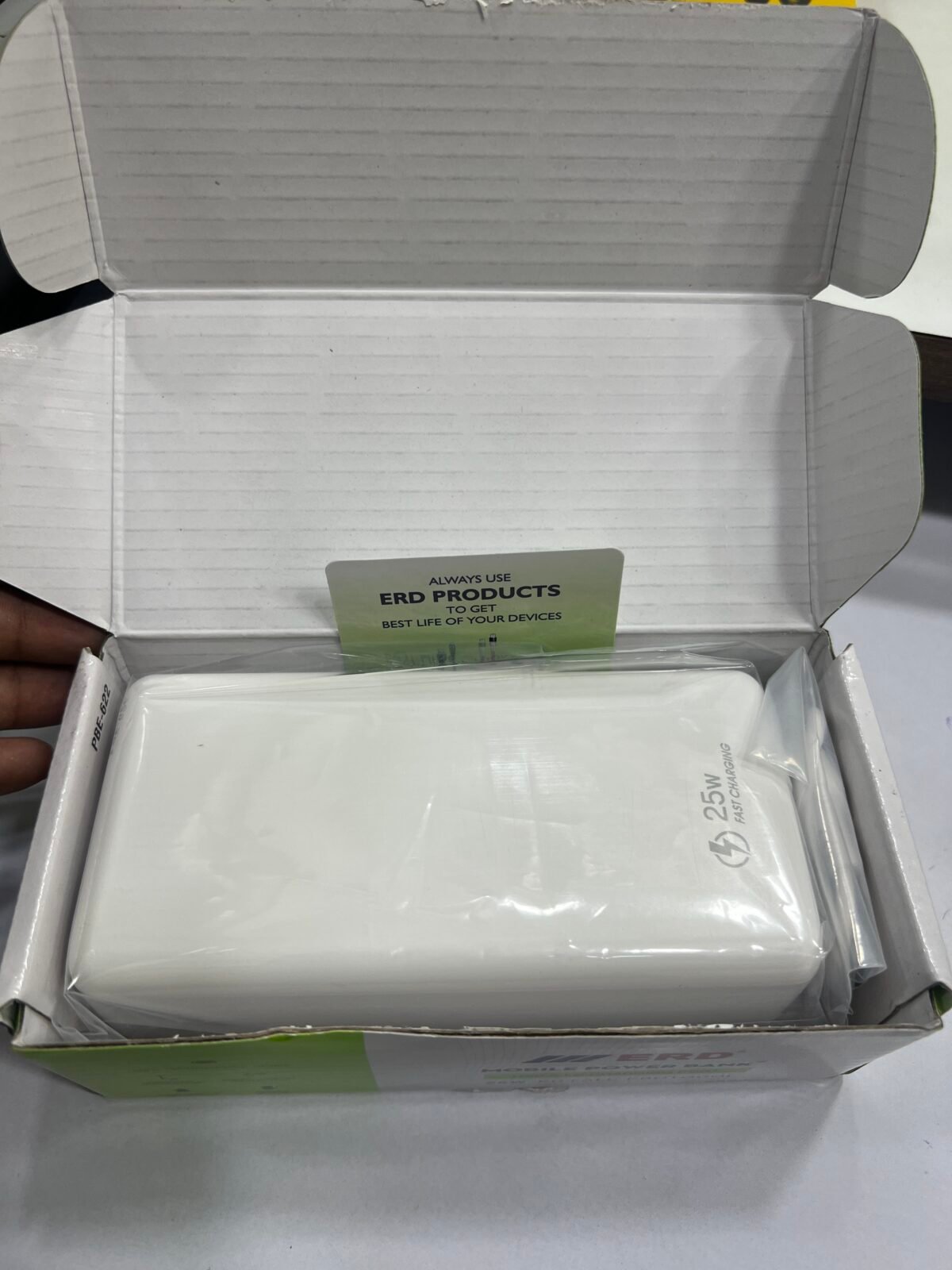 ERD PB-192W 30000mAh 25W Fast Charging Power Bank (White) - Image 5
